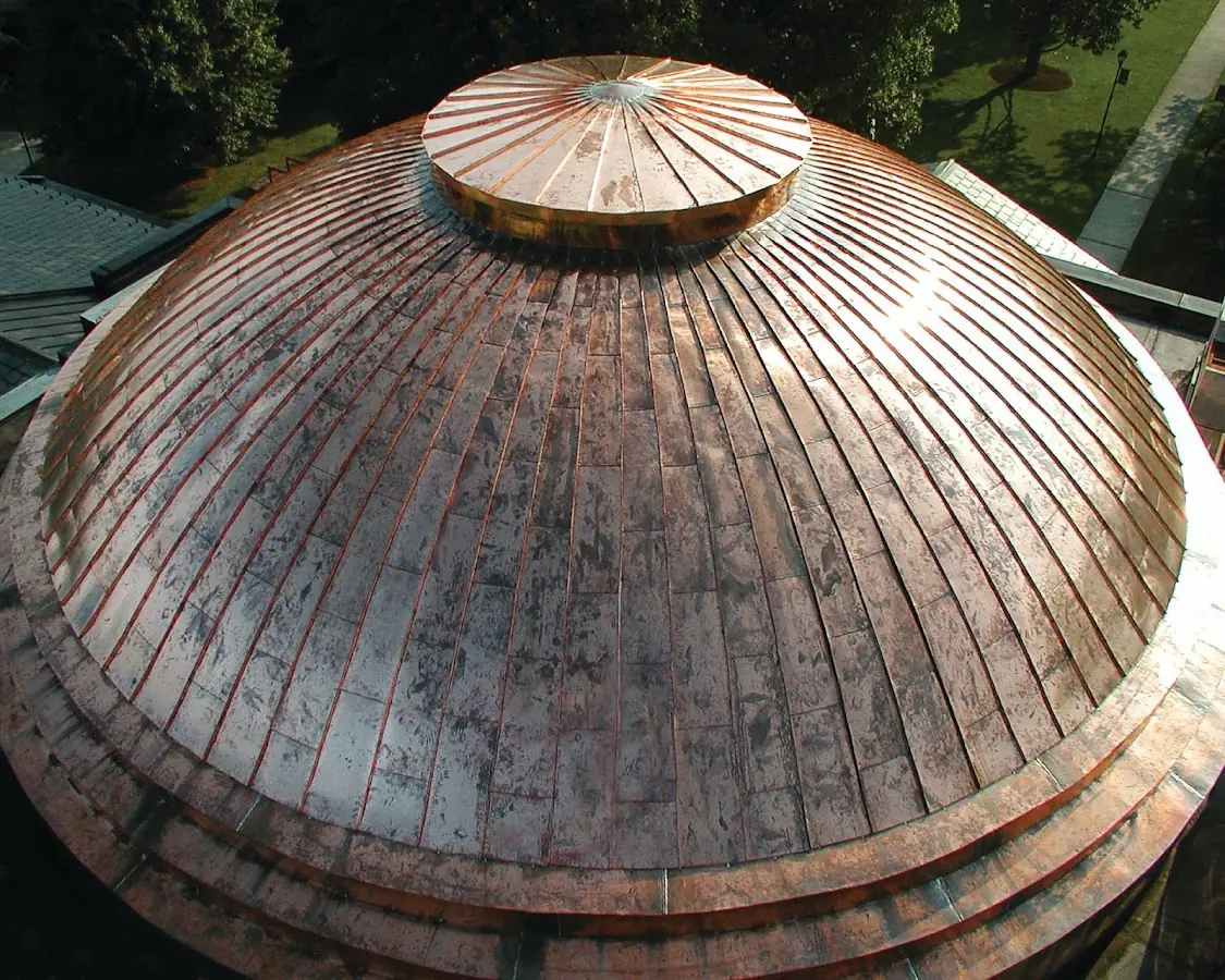 Craftsman Roofing crew installing a new roof in North Issaquah